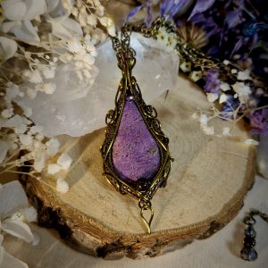 Talisman énergies de la terre stichtite serpentine - Bijoux féeriques protecteurs en pierres naturelles Les jolis trésors de Lalie