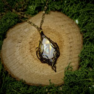 Talisman pierre de lune collier long sautoir bronze antique