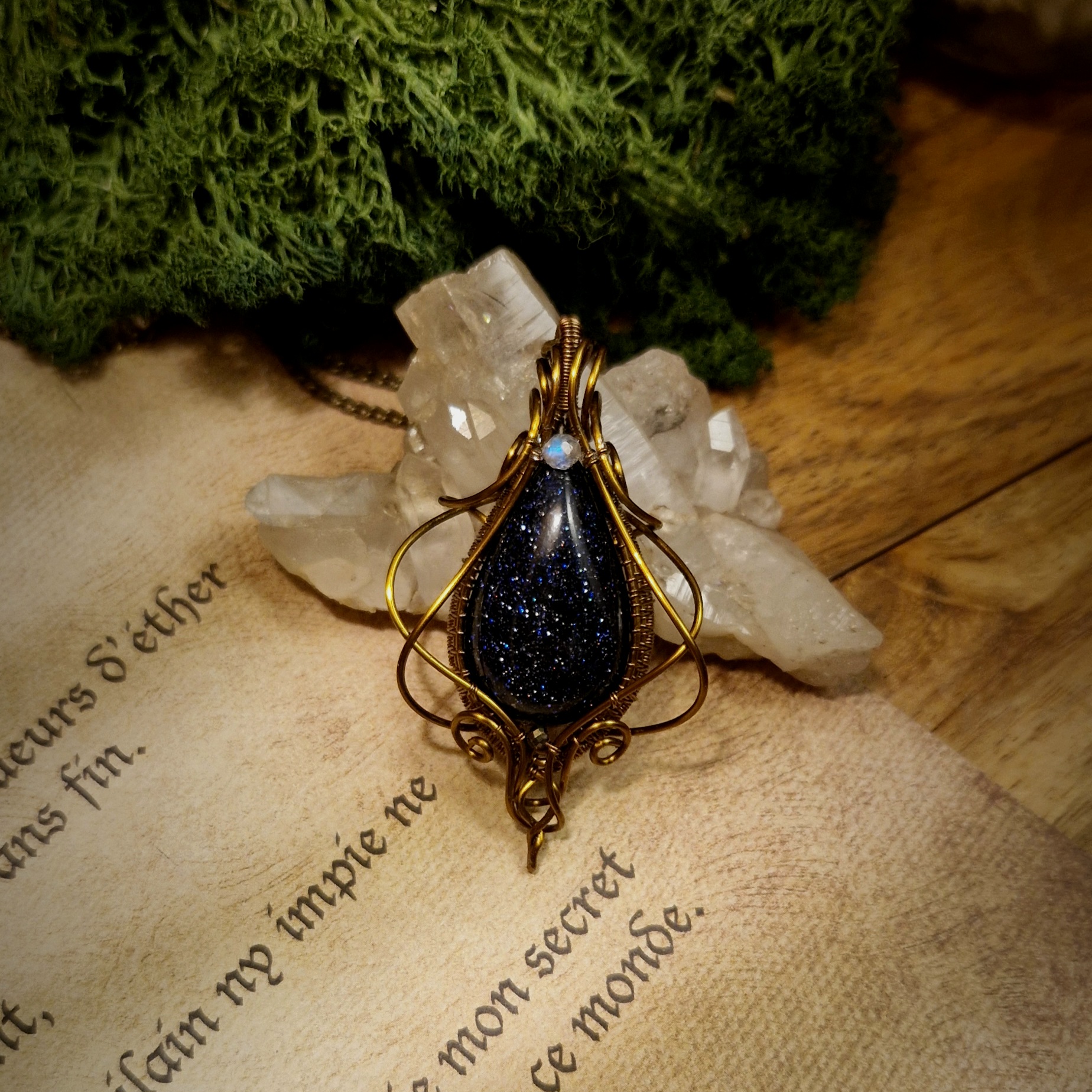 Talisman "Terra" ~ Pierre de sable bleu